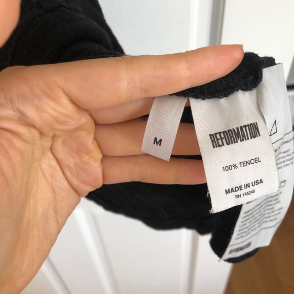 Reformation black knit dress - Picture 6 of 6